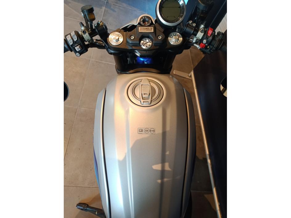 DUCATI SCRAMBLER 800 CAFE RACER A2 1 ERE MAIN