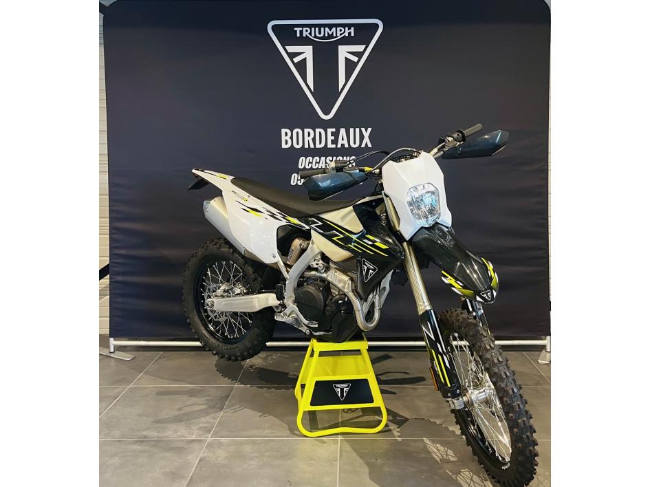 TRIUMPH TF 250-E