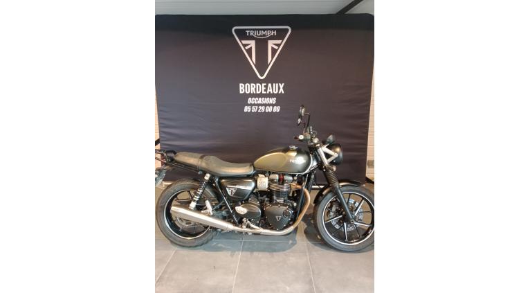 TRIUMPH STREET TWIN  900
