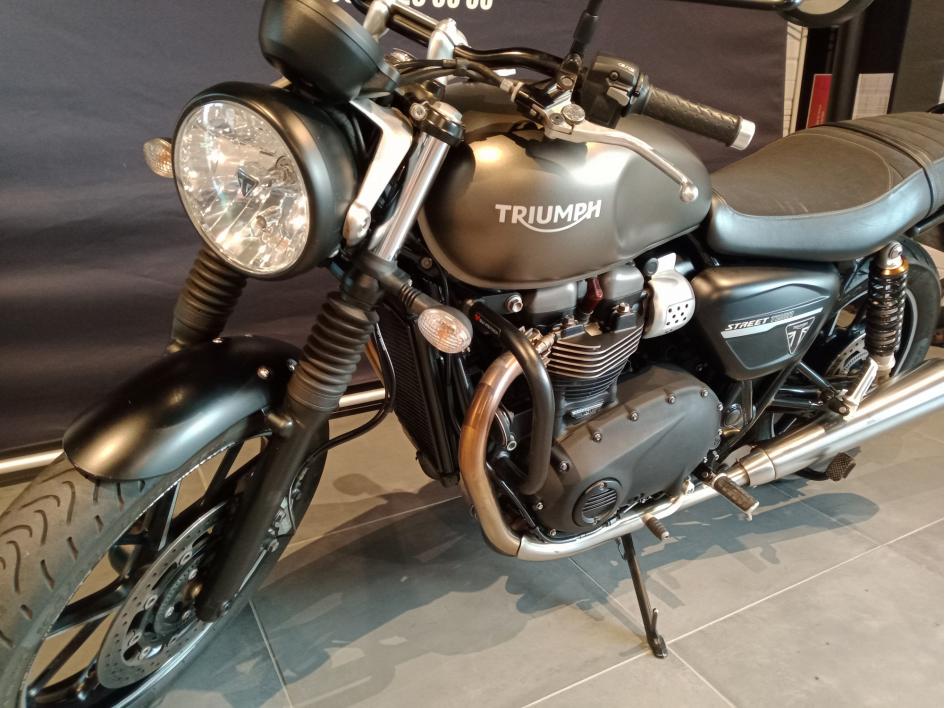 TRIUMPH STREET TWIN  900 ELIGIBLE A2