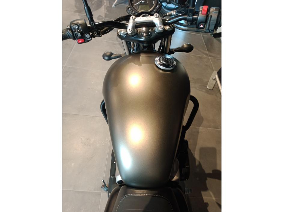 TRIUMPH STREET TWIN  900 ELIGIBLE A2