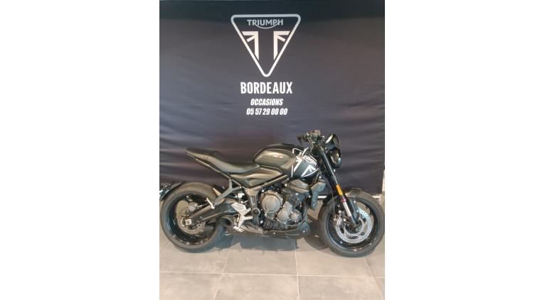 TRIUMPH TRIDENT 660