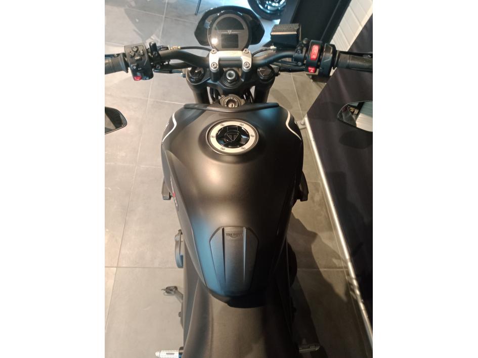 TRIUMPH TRIDENT 660 A2 PREMIERE MAIN